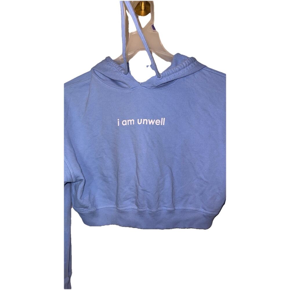 Barstool Chicks Call Her Daddy "I am unwell" Cropped Hoodie Small